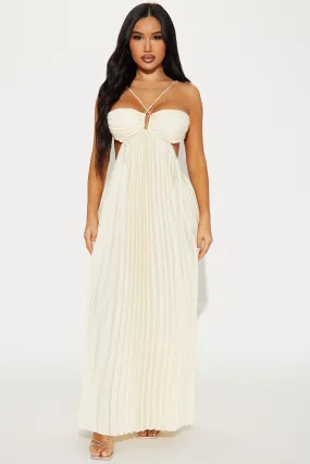 Anastacia Plisse Maxi Dress - Cream