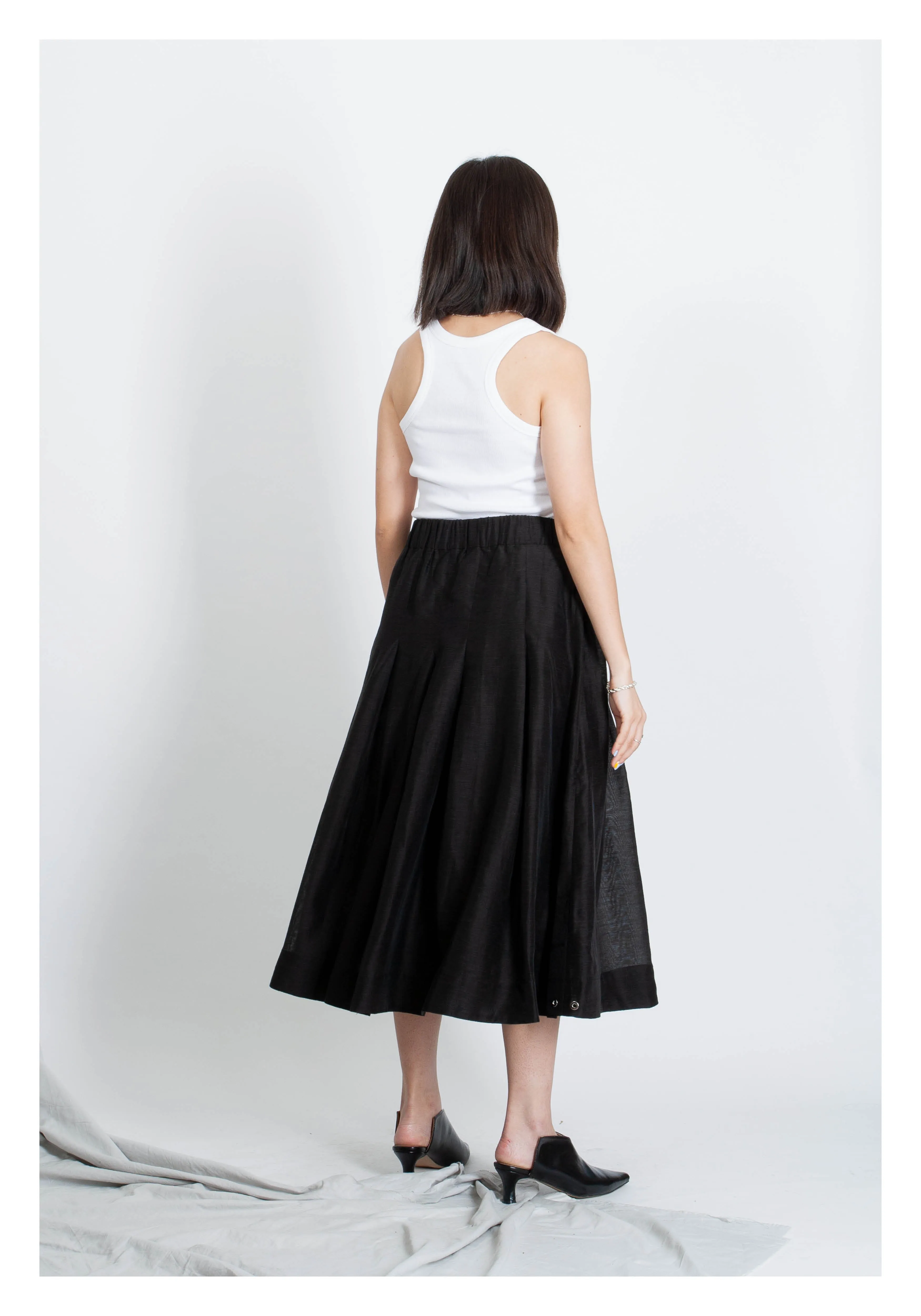 Box Pleated Skirt Black