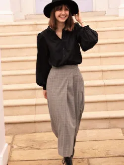 Side Pleated Narrow Skirt